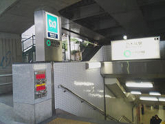 乃木坂駅５番出口